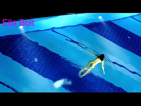 ❤️ Hindi ko mapigilang panoorin, ang batang blonde ay nahuling lumalangoy nang hubo't hubad sa ELLA BOLT resort pool ❤❌ Anal video sa tl.dreamlandpassionfever.ru