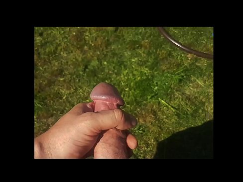 ❤️ Hot hottie gets kanyang pink puki fucked at cums sa isang pumulandit sa isang summer garden ❤❌ Anal video sa tl.dreamlandpassionfever.ru