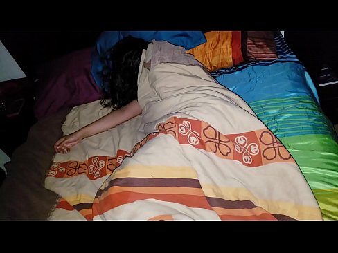 ❤️ Pinupunasan ng stepson ang kanyang batang madrasta habang natutulog ito. ❤❌ Anal video sa tl.dreamlandpassionfever.ru